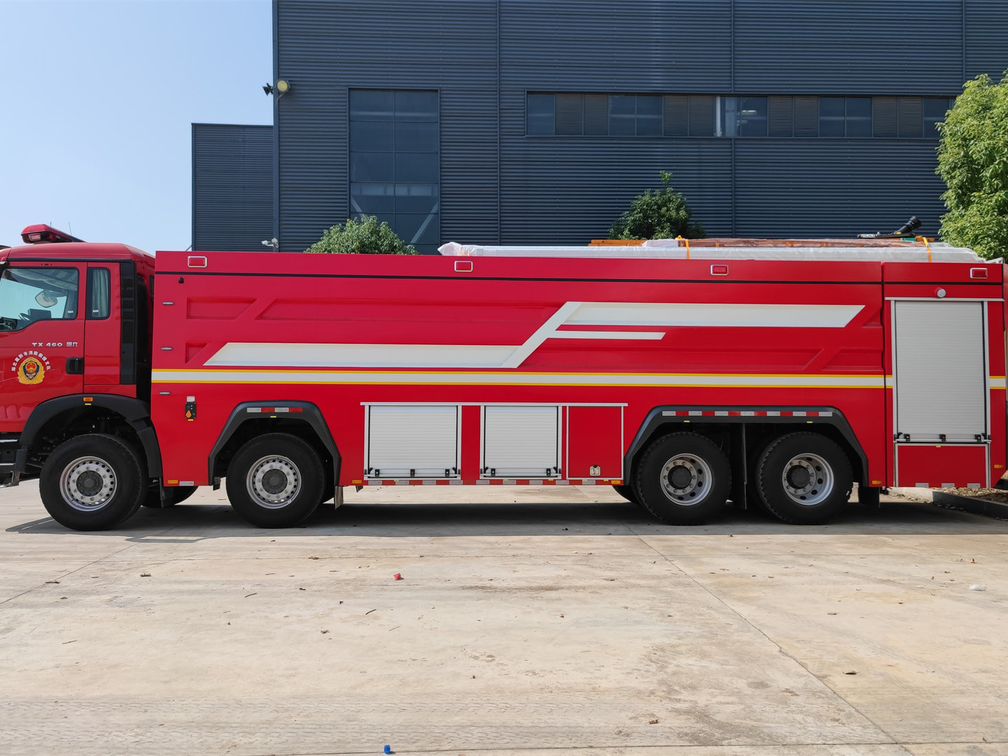 24噸重汽泡沫消防車